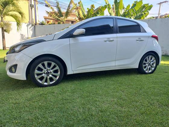 HYUNDAI HB20 1.6 COMFORT PLUS 16V FLEX 4P MANUAL